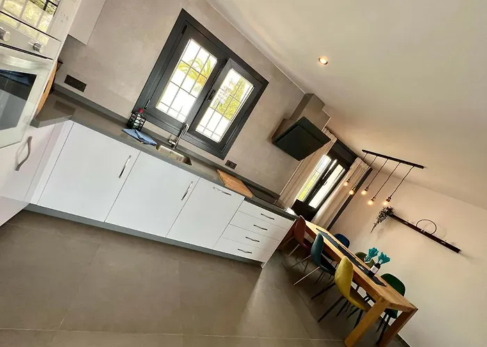 Wonderful House By The Sea Nerja