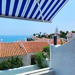 Wonderful House By The Sea *