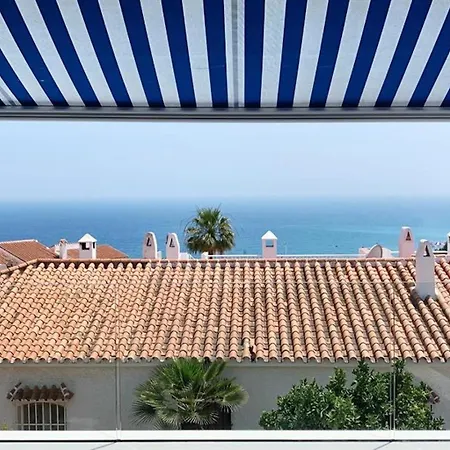 Wonderful House By The Sea Villa