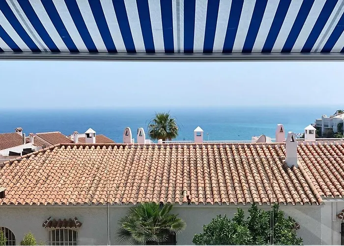 Wonderful House By The Sea Villa