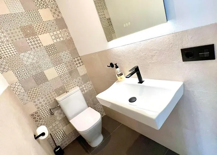 Wonderful House By The Sea Nerja