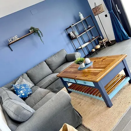 וילה Wonderful House By The Sea *