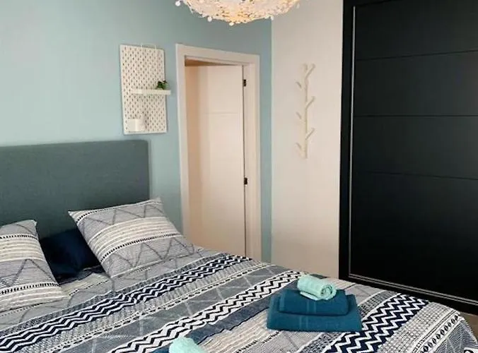 Βίλα Wonderful House By The Sea *